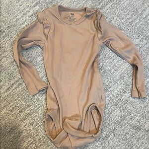 H&M Kids Tan Long Sleeve Bodysuit